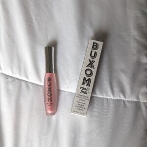 NWT Buxom Plump Shot Lip Plumper Multichrome in Spellbound Pink